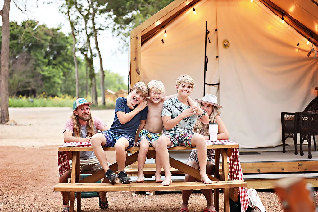 Overnight accommodations at Son's River Ranch