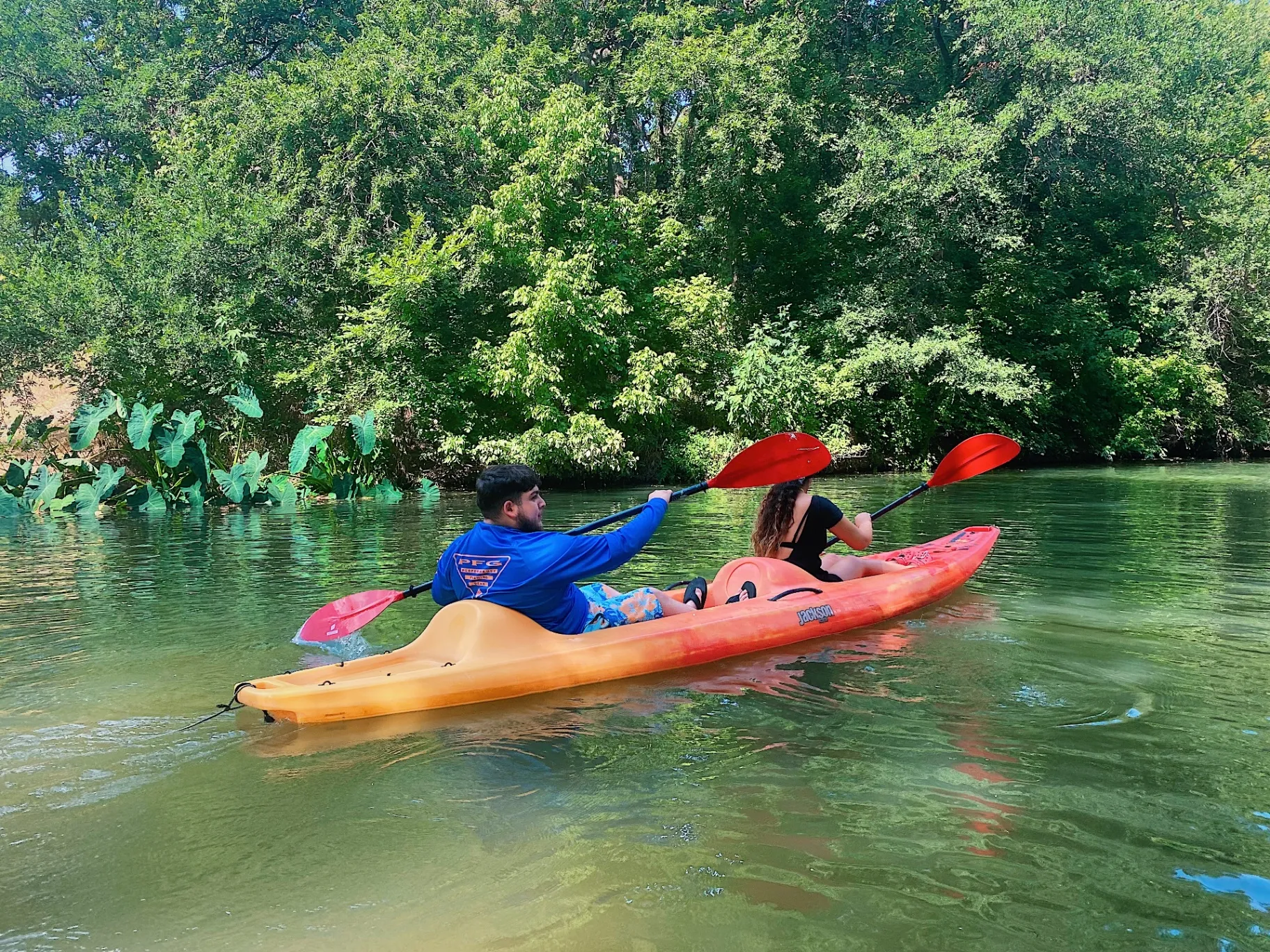 Family kayak rental on Cibolo Creek